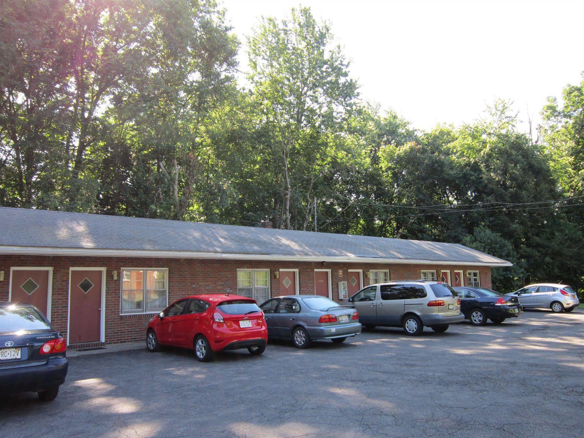 Cadet Motel Cornwall-on-Hudson Exterior foto